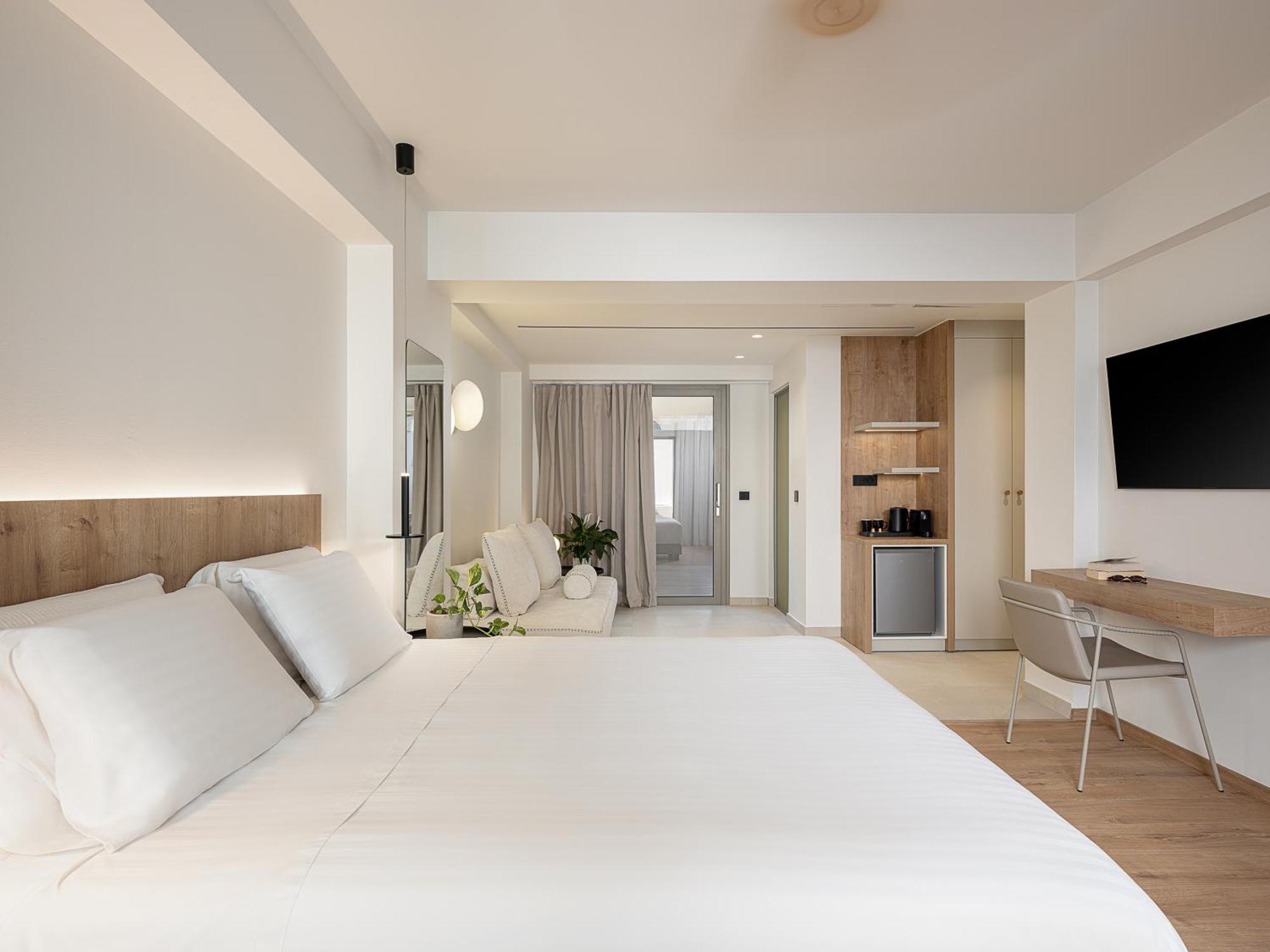 Aparthotel Iperion Rethymno (Crete)